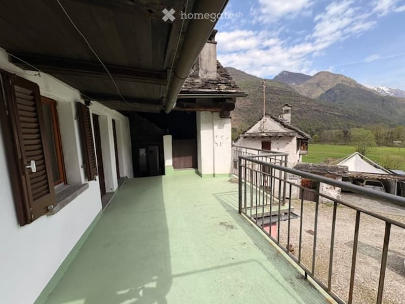 Casa tradizionale ticinese (Lodano-Vallemaggia) - Traditionelles Tessiner Haus (Lodano-Maggiatal) (11)