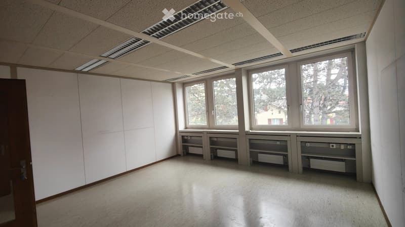 Helle Bürofläche von 360 m² im 1. OG an zentraler Lage in Brugg AG – sofort verfügbar (2)