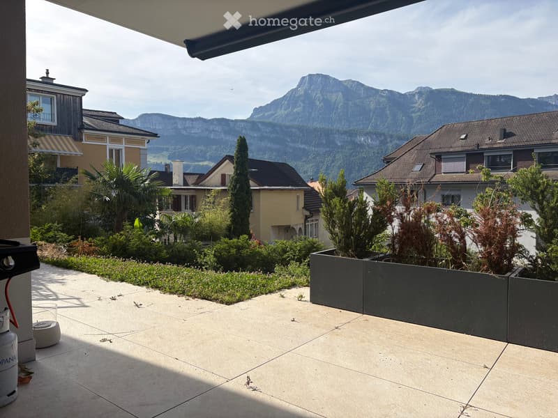 Terrasse mit Bergsicht