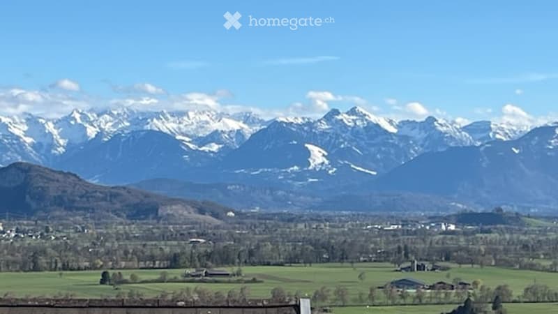 Modernes Einfamilienhaus mit Panorama-Aussicht in ruhiger Wohnlage (3)
