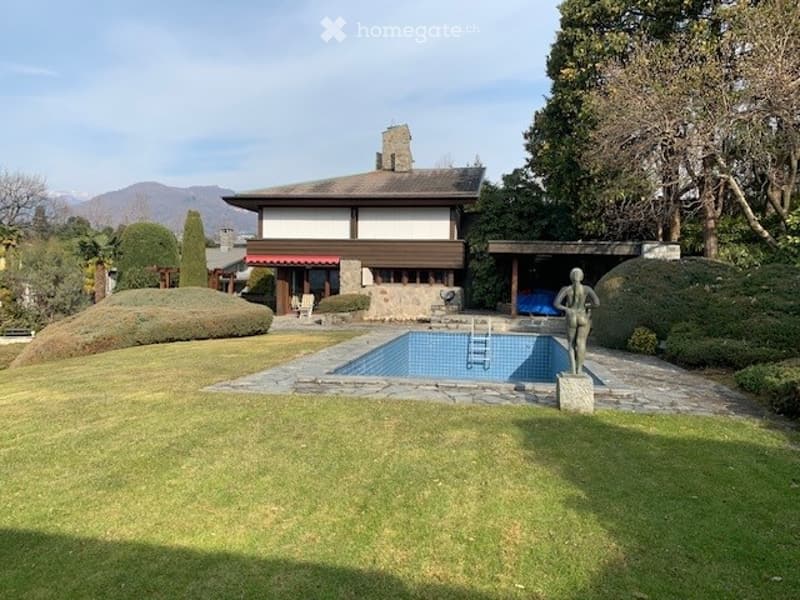 Ferienvilla mit Swimmingpool und Bootsplatz direkt am See (4)