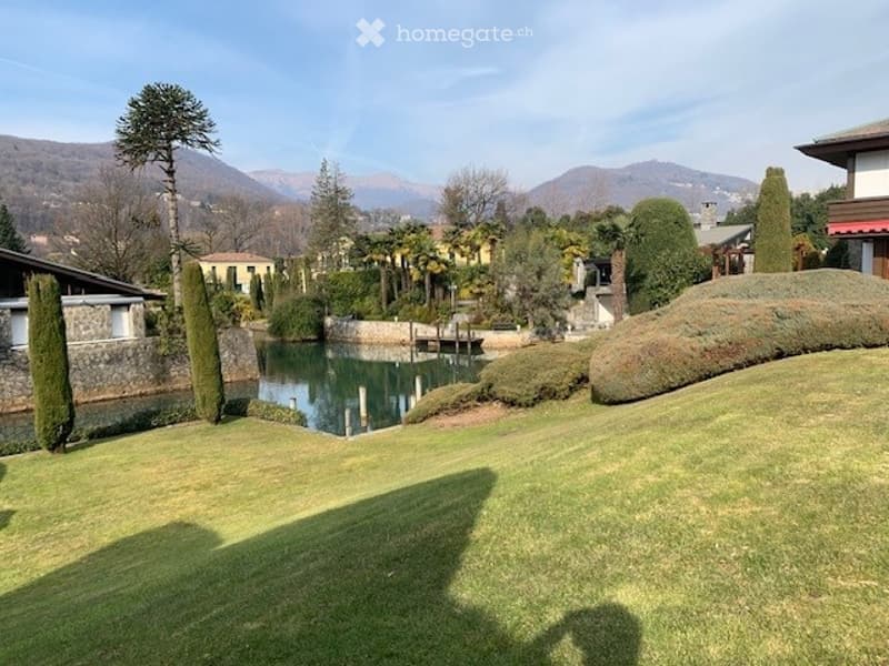 Ferienvilla mit Swimmingpool und Bootsplatz direkt am See (8)