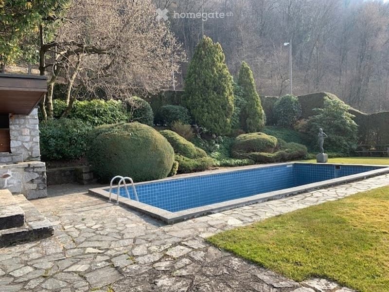 Ferienvilla mit Swimmingpool und Bootsplatz direkt am See (11)