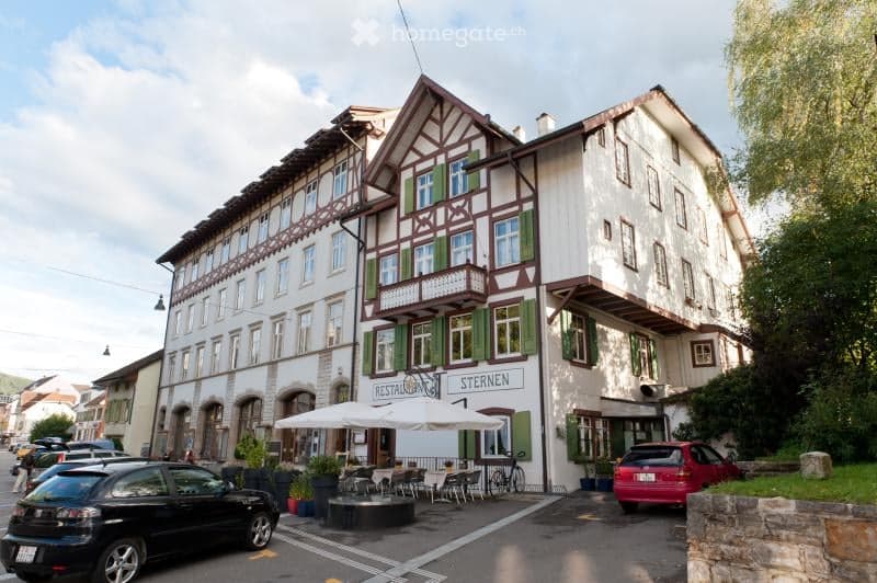 Charmante 3.5-Zimmer-Altbauwohnung mit Balkon in Sissach (1)