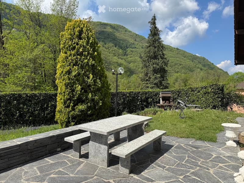 Casa unifamiliare con giardino a TRESA - Purasca, Ticino (5)