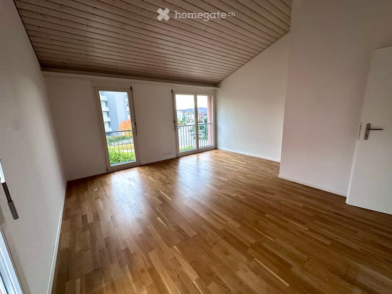 empty room, wooden floors, white walls, glass doors, balcony, power outlets