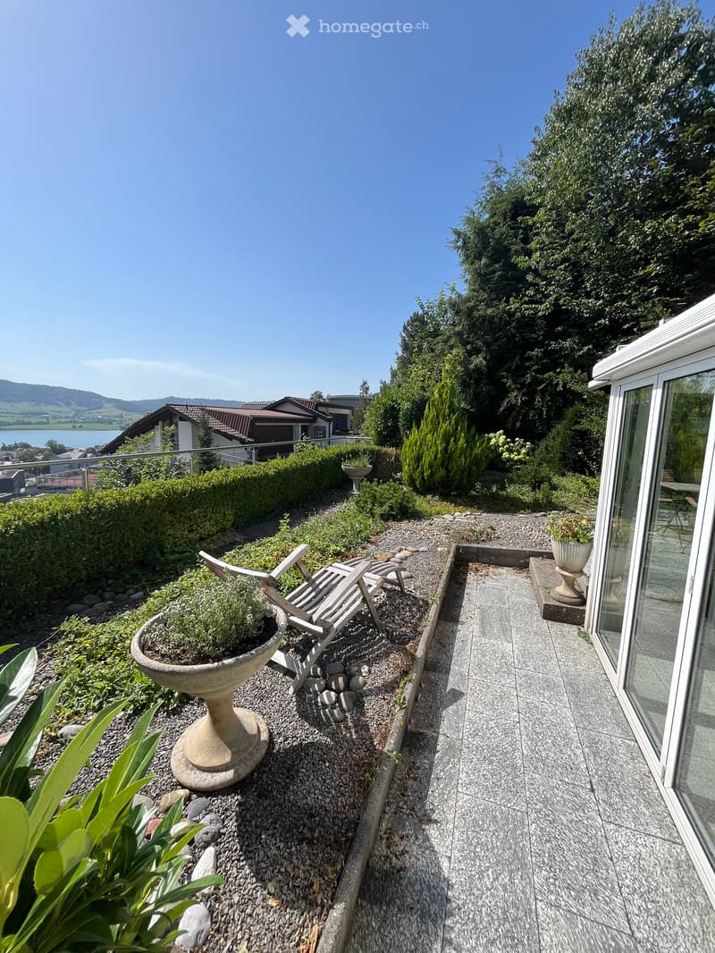 Helle 3.5-Zimmer- Gartenwohnung mit traumhaftem See- und Bergblick in Oberägeri (12)