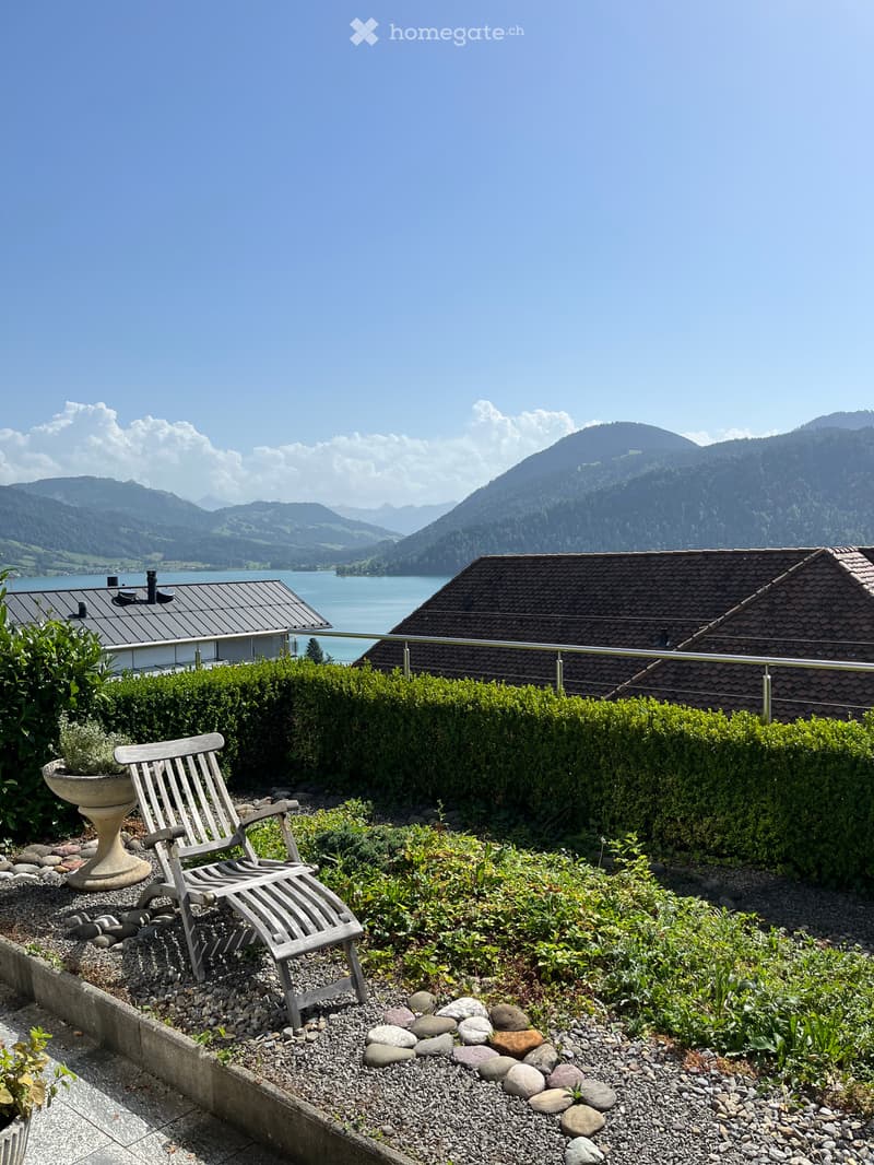 Helle 3.5-Zimmer- Gartenwohnung mit traumhaftem See- und Bergblick in Oberägeri (13)