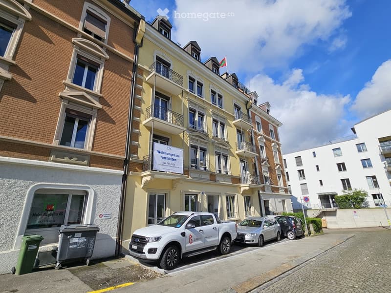 Stilvolle 2.5-Zimmer-Wohnungen in charmantem Mehrfamilienhaus (2)