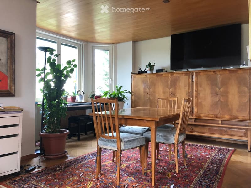 {"type": "Furnished Room", "objects": ["table", "chair", "cabinet", "television", "stool", "stool", "stool", "stool", "stool", "stool", "stool", "stool", "stool", "stool", "stool", "stool", "stool", "stool", "stool", "stool", "stool", "stool", "stool", "s
