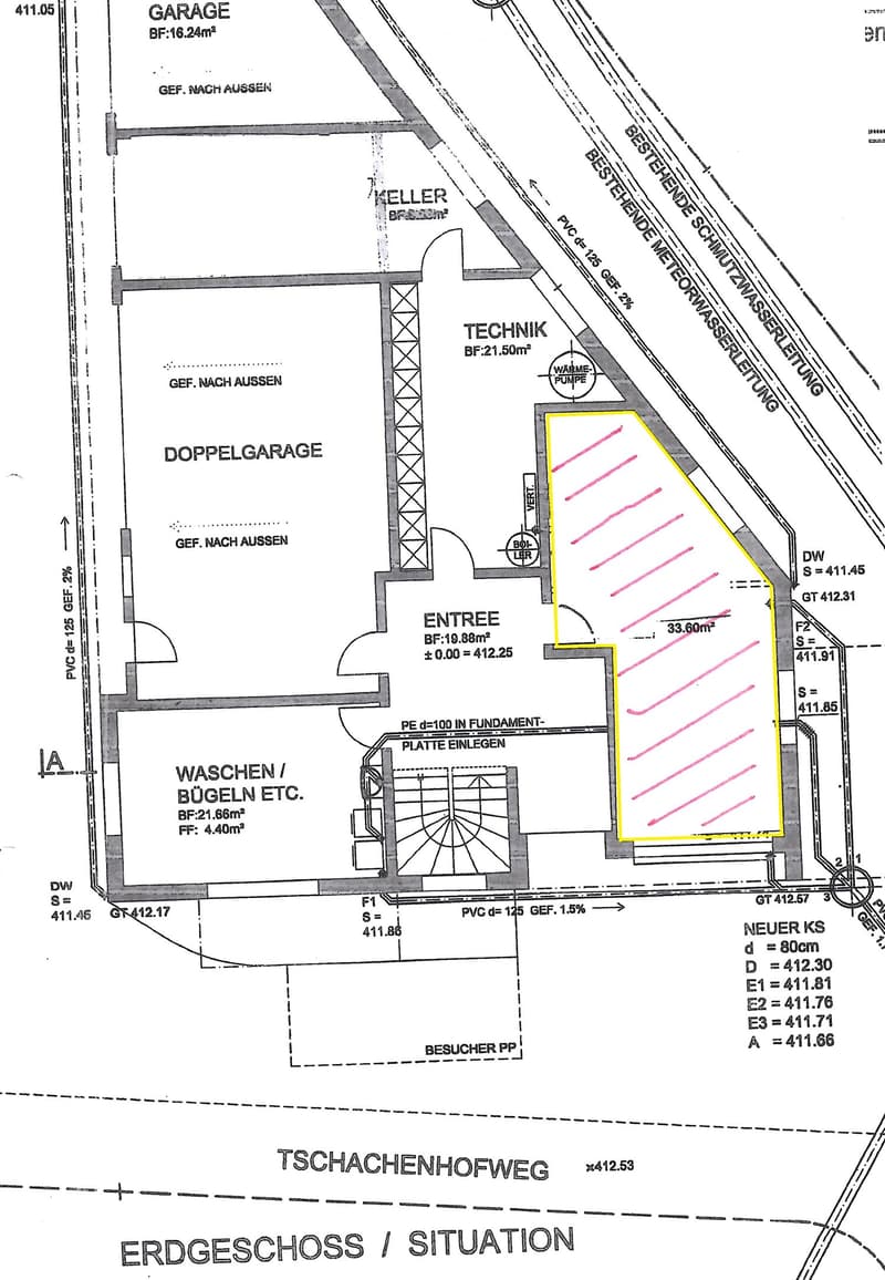 Floor plan of a basement level showing a garage, entrance, utility area, and technical room.