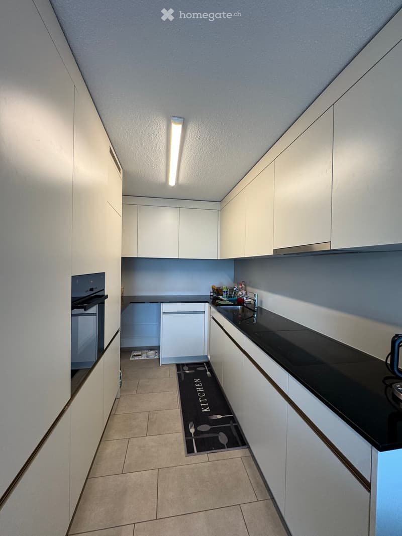 3.5-Zimmerwohnung in der Fildern und Nähe "Mall of Switzerland" (2)