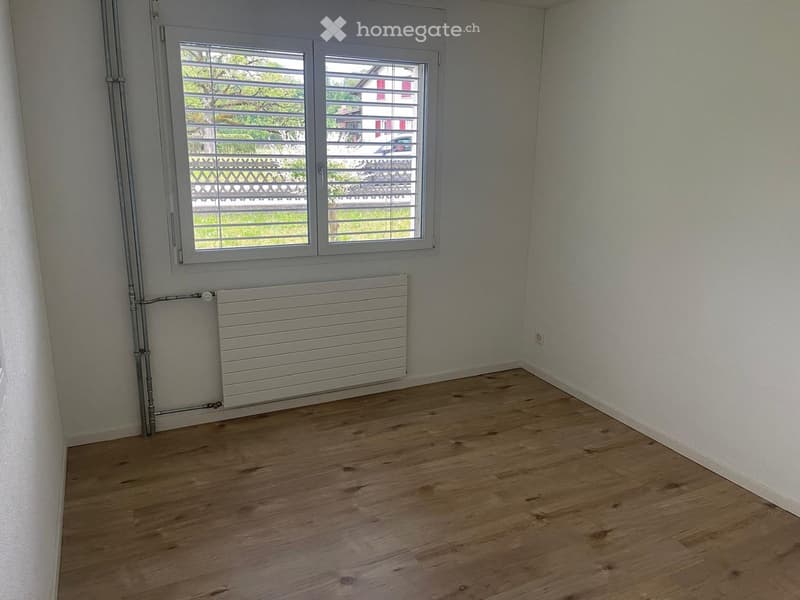 Gemütliche 3.5-Zimmer-Wohnung in Kleindöttingen – ab sofort verfügbar! (5)