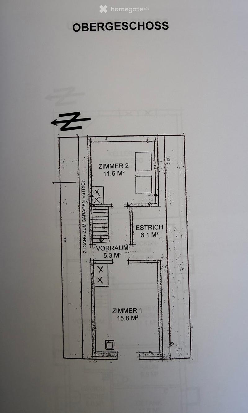 Floor plan of the upper floor showing four rooms: Zimmer 1 (15.8 m²), Zimmer 2 (11.6 m²), Vorraum (5.3 m²), and Estrich (6.1 m²). Includes access to garage.