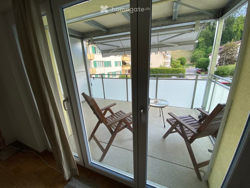Gemütliche 3.5-Zimmer-Wohnung in Kollbrunn – ruhige Lage mit Balkon (2)