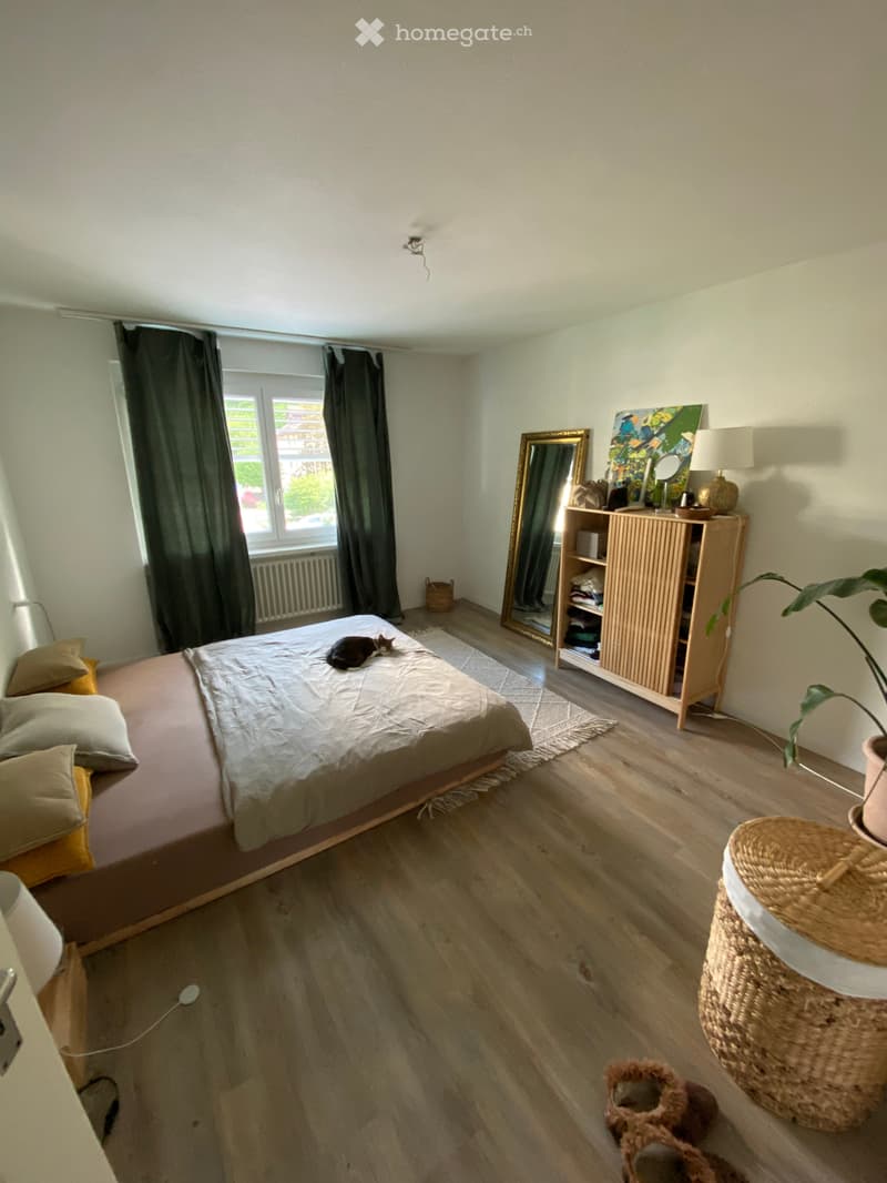 Gemütliche 3.5-Zimmer-Wohnung in Kollbrunn – ruhige Lage mit Balkon (3)