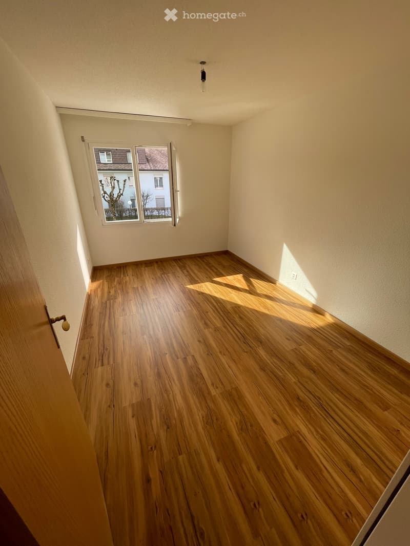 Helle Parterrewohnung mit Sitzplatz an ruhiger Lage (5)