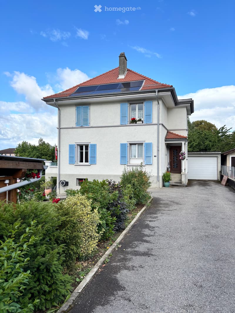 Duplex 6 pièces 130 m² – Jardin, balcon, école en face – CHF 2'500/mois CC (1)