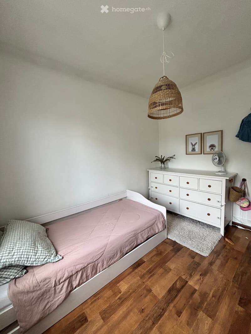 Duplex 6 pièces 130 m² – Jardin, balcon, école en face – CHF 2'500/mois CC (10)