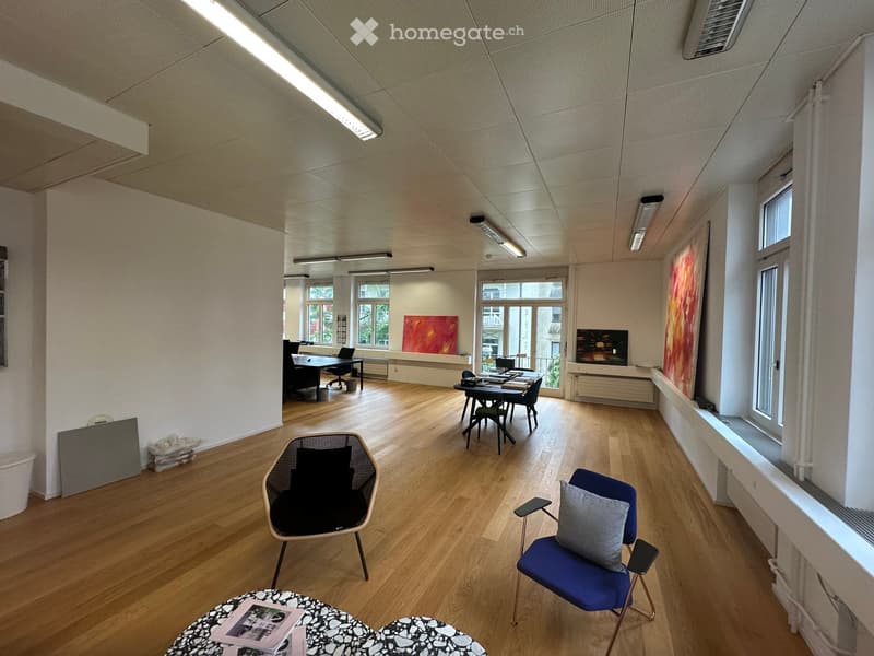 {"type": "Furnished Room", "objects": ["chair", "table", "laptop", "screen", "stool", "stool", "stool", "stool", "stool", "stool", "stool", "stool", "stool", "stool", "stool", "stool", "stool", "stool", "stool", "stool", "stool", "stool", "stool", "stool"