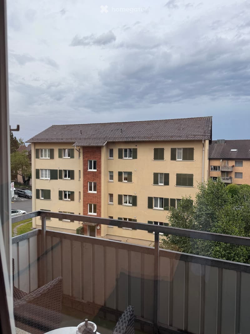Helle, möbilierte 3-Zimmer-Wohnung im 3. Obergeschoss in Dübendorf Untermieter gesucht (3)