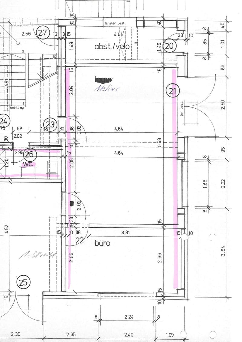 Floor plan showing a layout with labeled rooms including an atelier, WC, and office, with dimensions and measurements indicated.