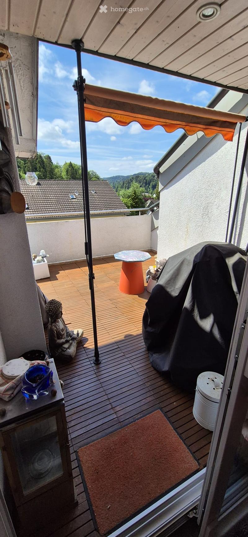 {"type": "Balcony / Terrace", "objects": ["table", "stool", "table", "stool", "table", "stool", "table", "stool", "table", "stool", "table", "stool", "table", "stool", "table", "stool", "table", "stool", "table", "stool", "table", "stool", "table", "stool