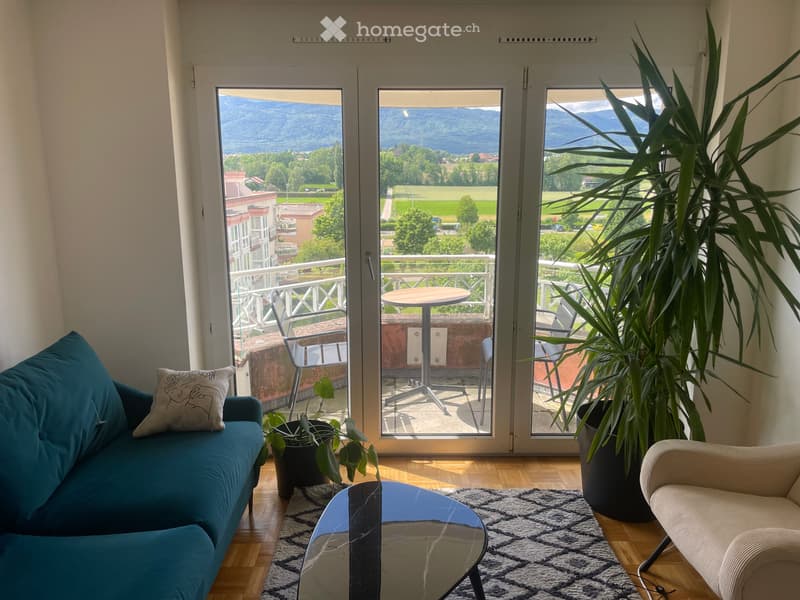 Sous-location meublée à Nyon - 2 pièces avec balcon et vue dégagée (1)