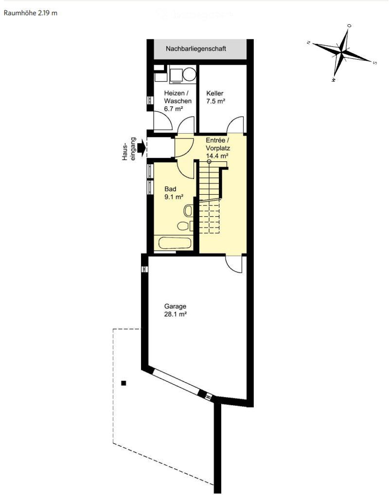 Floor plan showing a house with a bathroom, entrance area, heating/washing room, cellar, and garage.