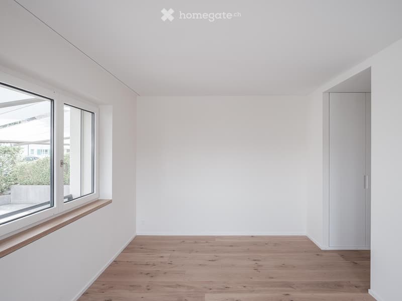 empty room, white walls, wooden floor, large window, window sill