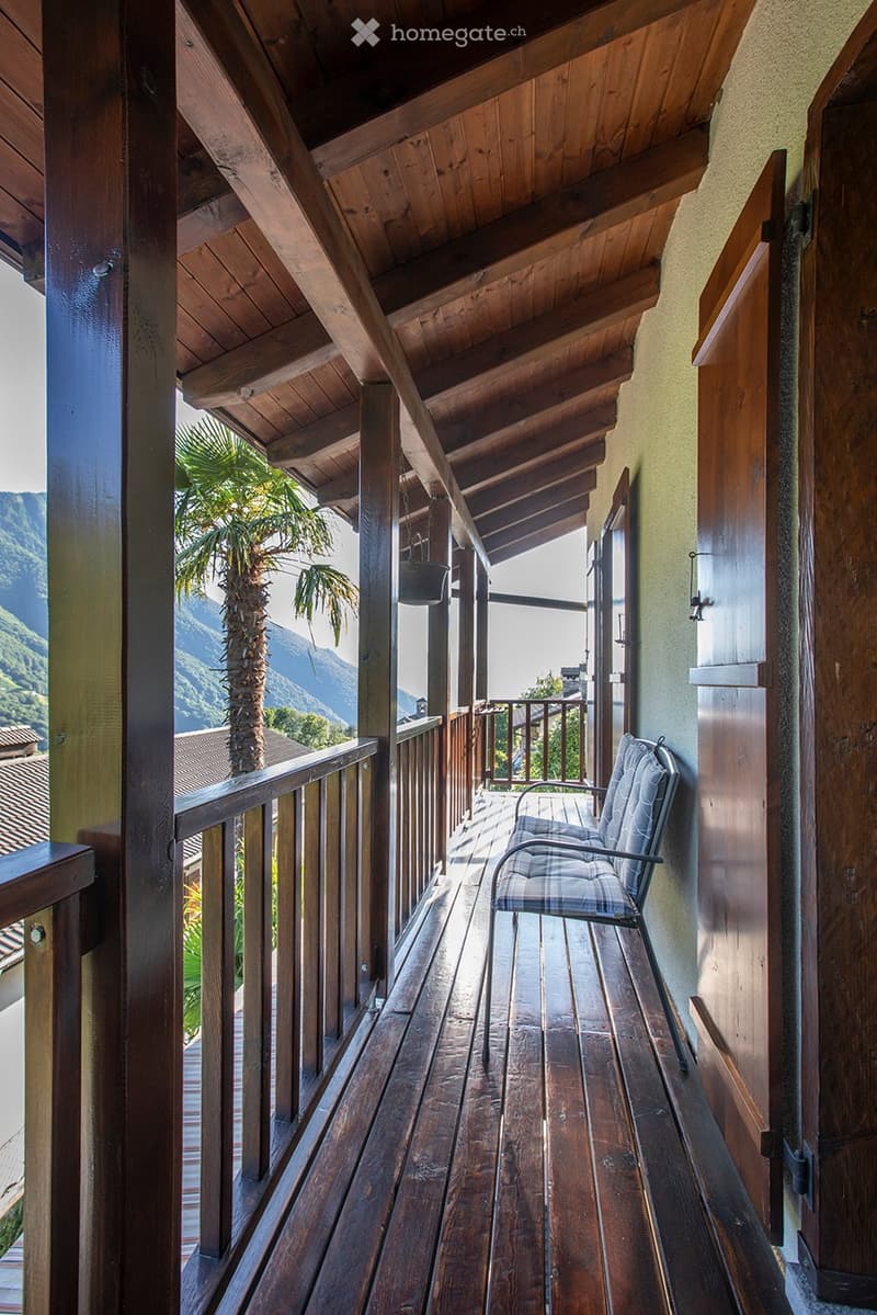 wooden deck, view of mountains