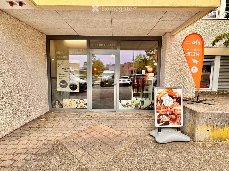 Starten Sie Ihr Geschäft an Top-Lage in Dietlikon – 104 m² moderne Gewerbefläche mit Schaufenster (1)