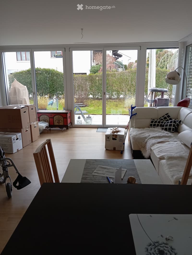 Gemütliche 1.5-Zimmer-Wohnung im Erdgeschoss in Romanshorn (2)