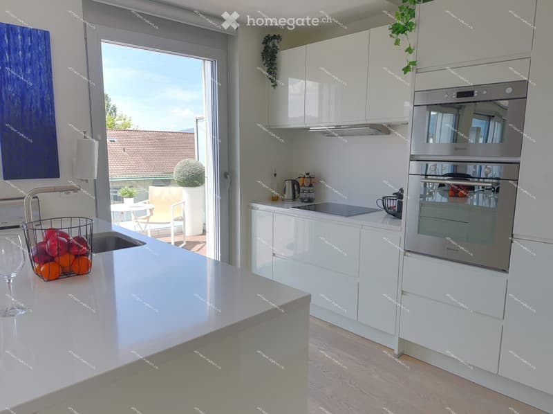 {"type": "Kitchen", "objects": ["sink", "faucet", "oven", "cupboard", "fridge", "coffee maker", "cup", "faucet", "faucet", "faucet", "faucet", "faucet", "faucet", "faucet", "faucet", "faucet", "faucet", "faucet", "faucet", "faucet", "faucet", "faucet", "f