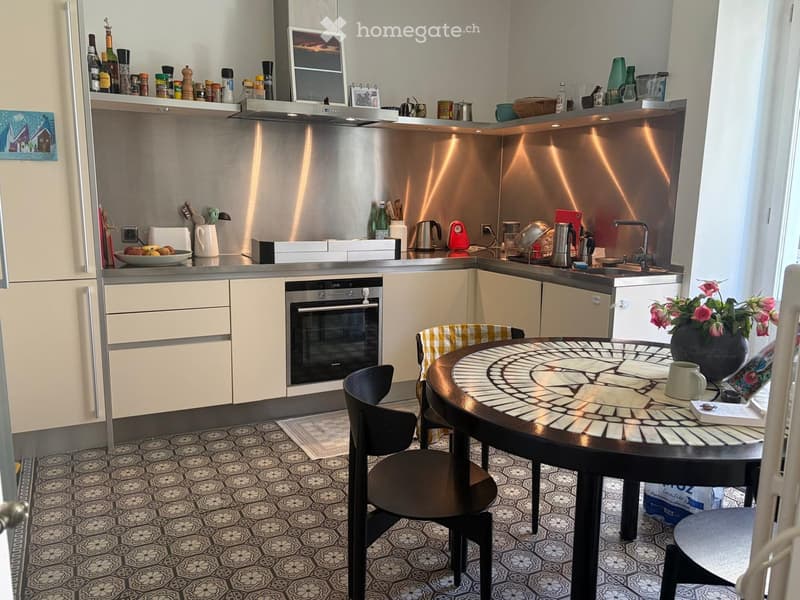 {"type": "Kitchen", "objects": ["refrigerator", "oven", "sink", "faucet", "table", "chair", "cup", "vase", "faucet", "oven", "cupboard", "bottle", "faucet", "cupboard", "cupboard", "cupboard", "cupboard", "cupboard", "cupboard", "cupboard", "cupboard", "c