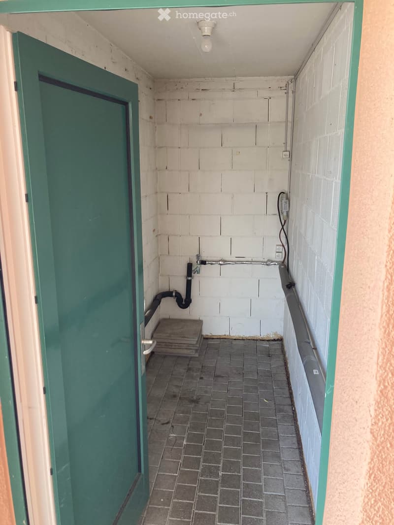 Charmante 3.5-Zimmer-Attikawohnung an der Bahnhofstrasse in Urdorf (13)