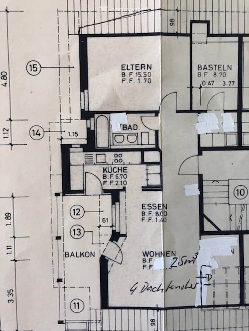 Floor plan showing a 4-room apartment with living room, kitchen, bathroom, and bedroom, plus a balcony.