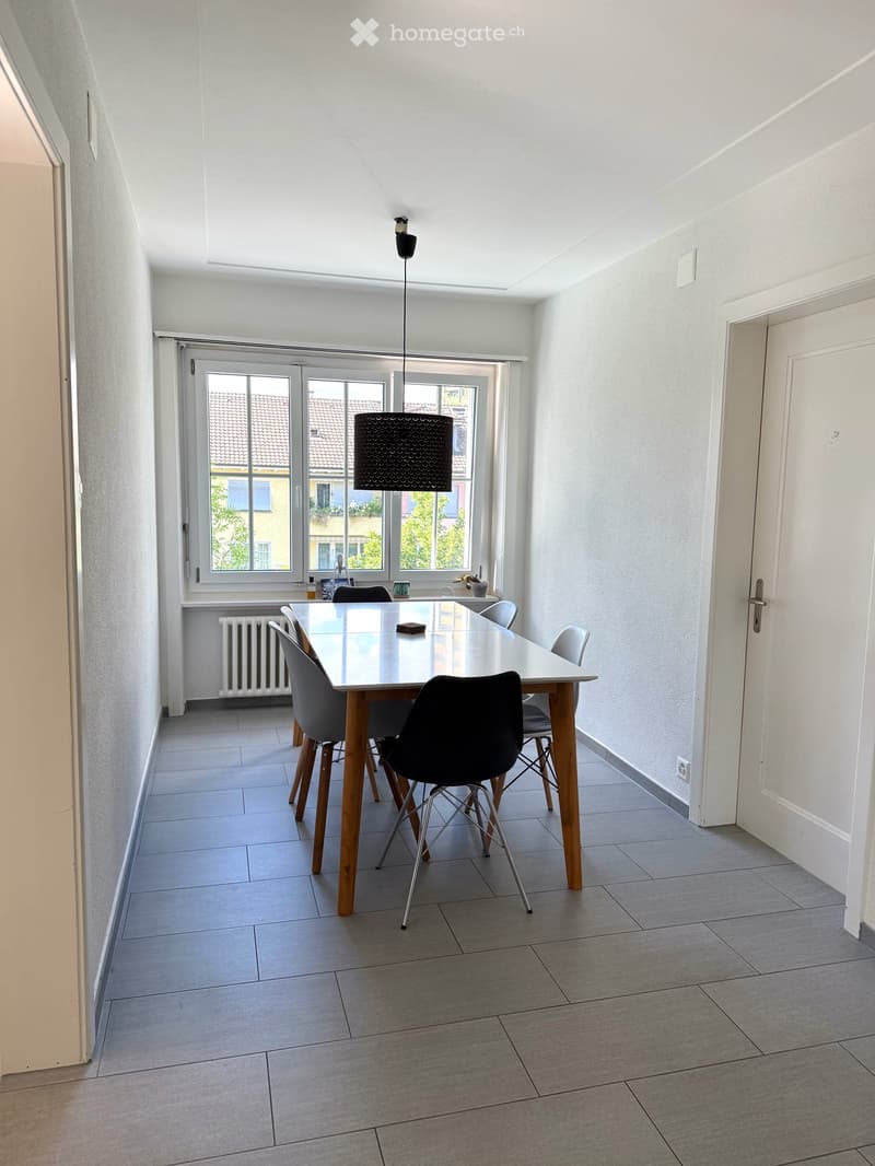 Helle 3.5-Zimmer-Wohnung mit Balkon in Bern (3)