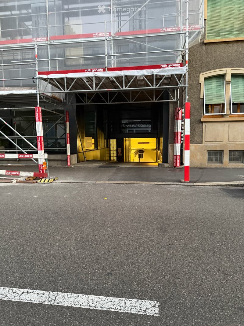 Rollstuhlparkplatz in zentraler Lage Basel – Nachmieter gesucht (3)