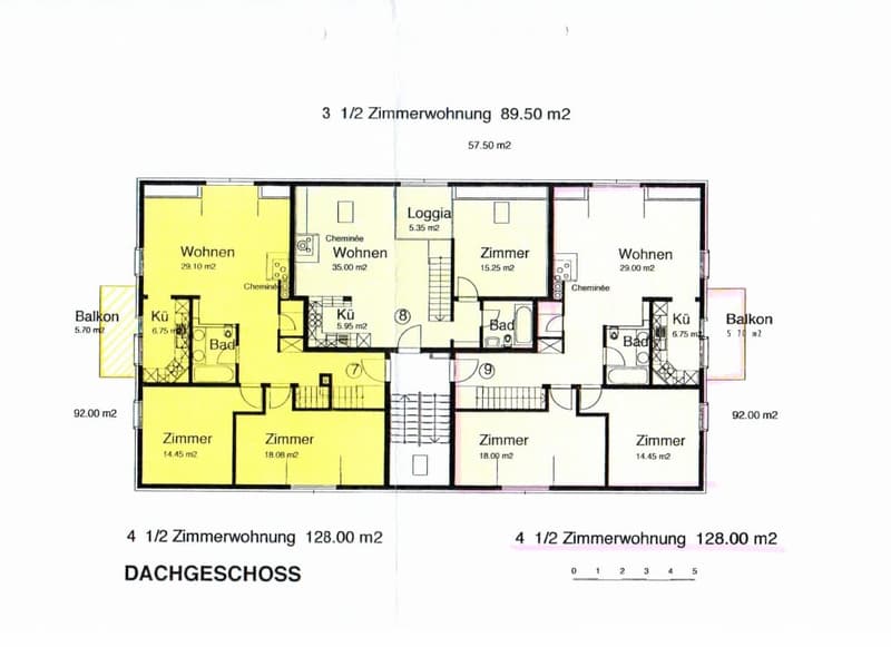 Floor plan of a 3.5-room apartment on the roof floor, featuring living rooms, bedrooms, bathrooms, kitchen, and balconies.
