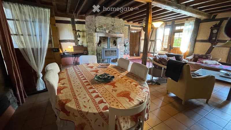 Charmantes Bauernhaus aus dem 19. Jahrhundert in Romenay, Frankreich (4)
