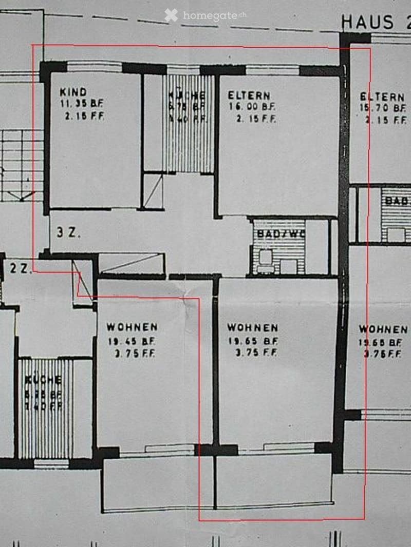 Floor plan of a house with labeled rooms including kitchen, living areas, bedrooms, and bathrooms. Dimensions and floor levels are indicated.