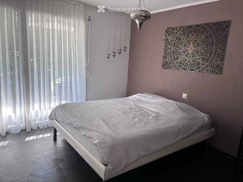 Exklusive 5.5-Zimmer-Gartenwohnung – Wohnen wie im Einfamilienhaus (5)