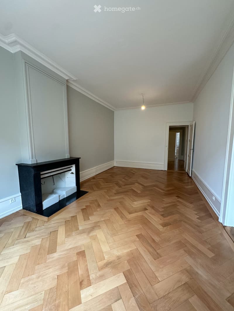 Beautiful period apartment in the heart of Old Town (4)