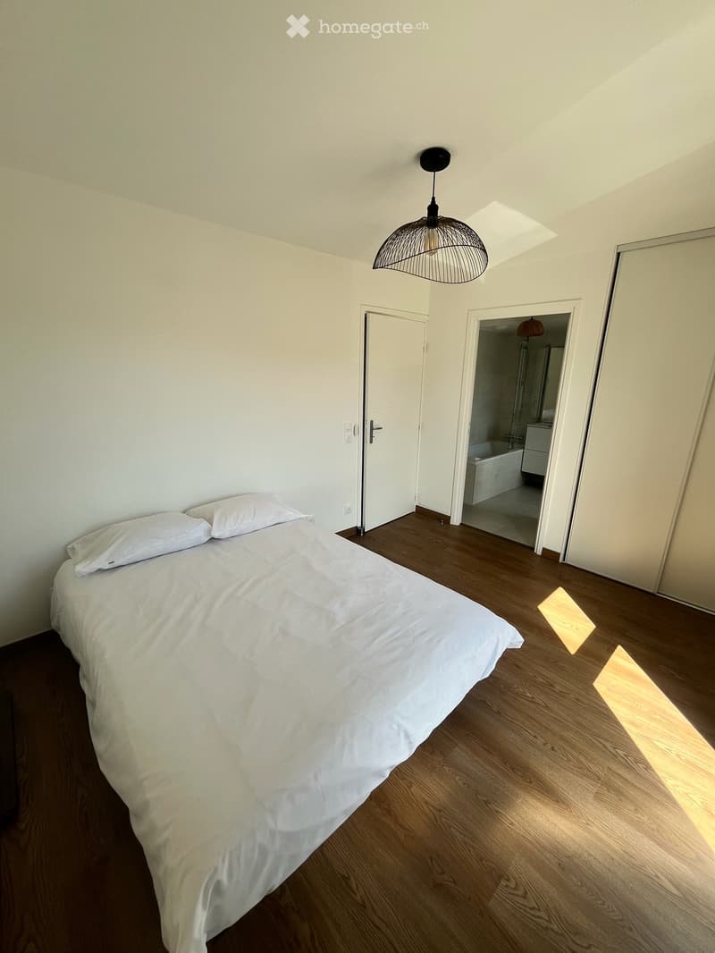 Duplex 5 pièces neuf avec 2 terrasses - aux portes de Genève (Mon Idée) (8)