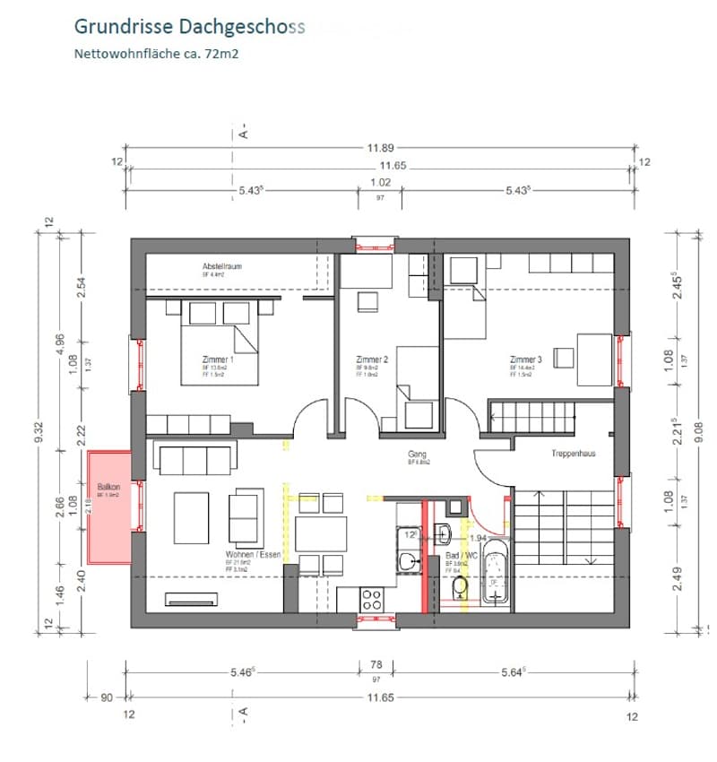 Floor plan of a roof floor with three bedrooms, a living/dining area, a kitchen, a bathroom, and a balcony.