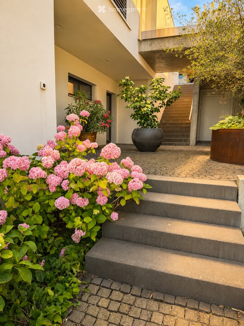 Grosszügige 5.5-Zimmer-Terrassenwohnung mit Seesicht in Beinwil am See (20)