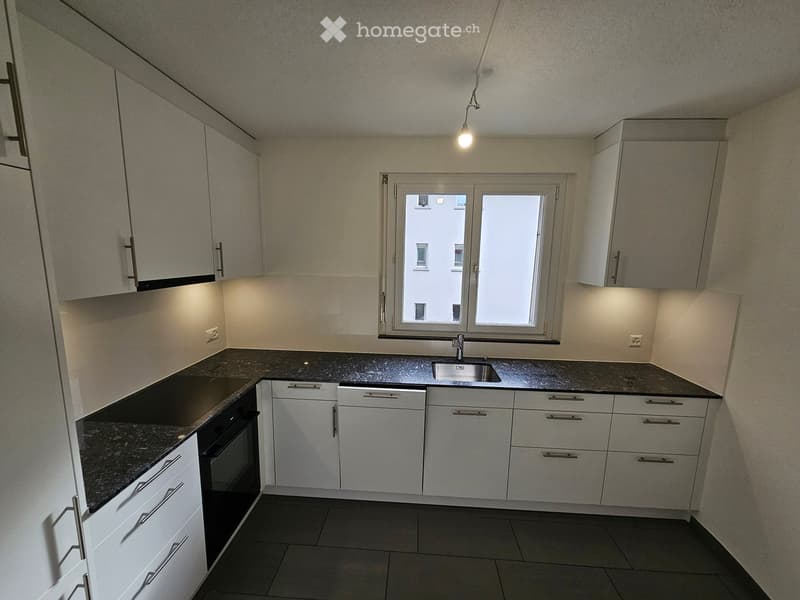 3.5-Zimmerwohnung im Herzen von Wollishofen (3)
