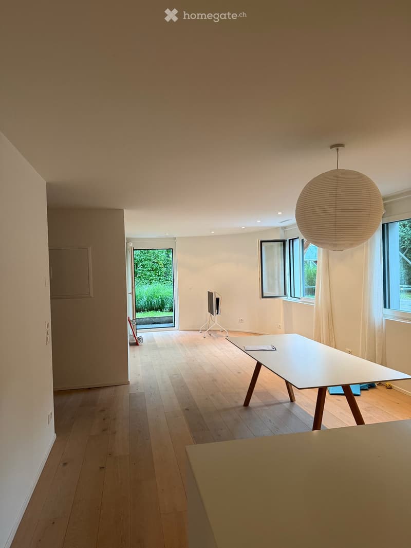 Charmante 2.5-Zimmer-Terrassenwohnung an der Witikonerstrasse in Zürich sucht Nachmieter per sofort (6)