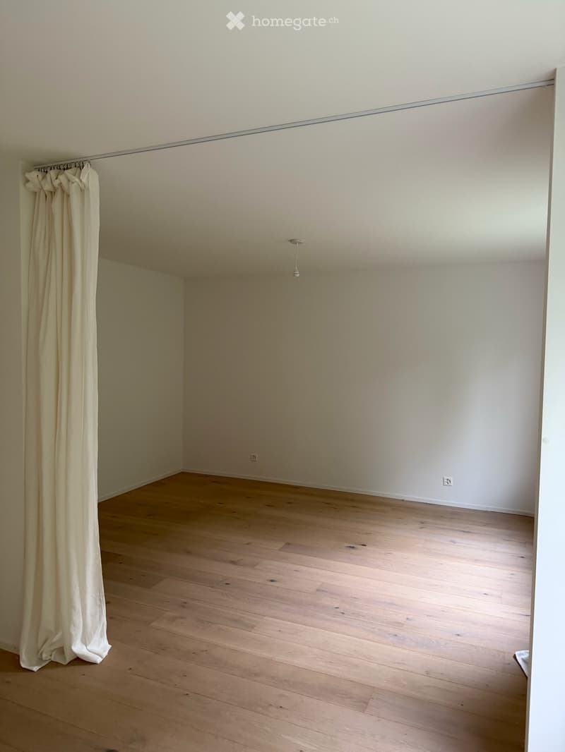 Charmante 2.5-Zimmer-Terrassenwohnung an der Witikonerstrasse in Zürich sucht Nachmieter per sofort (7)